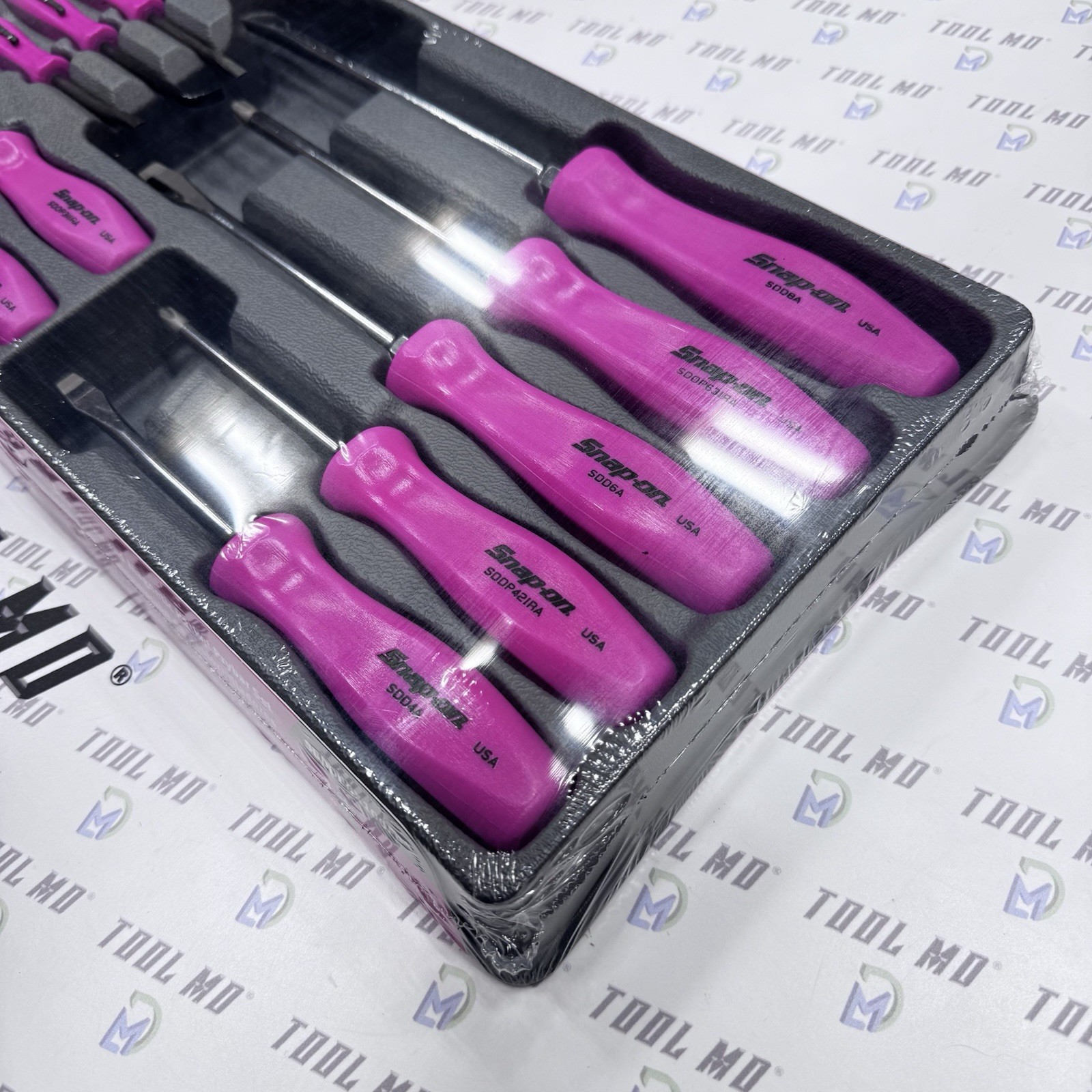 Snap-on Tools ELECTRIC PINK 10pc Screwdriver & Pocket Prybar Set SDDDPBX100EP