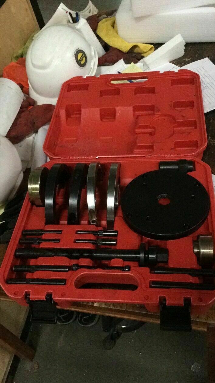 Brand New Wheel Hub Bearing Unit Tool Red and Blue are Shipped Randomly #027164
