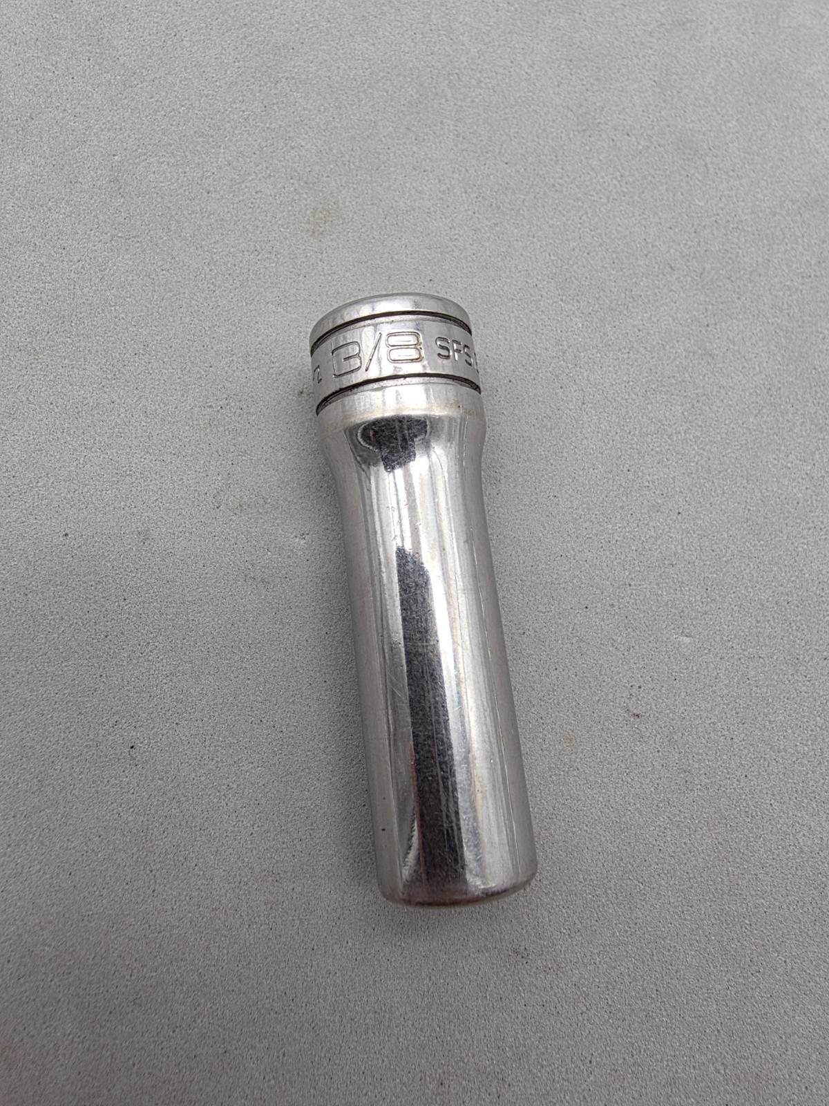 Snap On Tools 3/8″ Drive 3/8″ 6PT SAE Deep Chrome Socket SFS121 USA