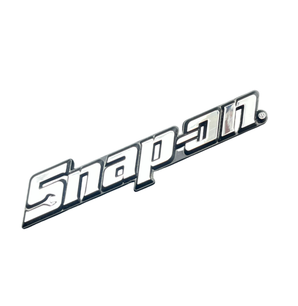 SMALL SNAP ON TOOLS TOOLBOX ROLL CAB CHROME BLACK 3D EMBLEM 115mm