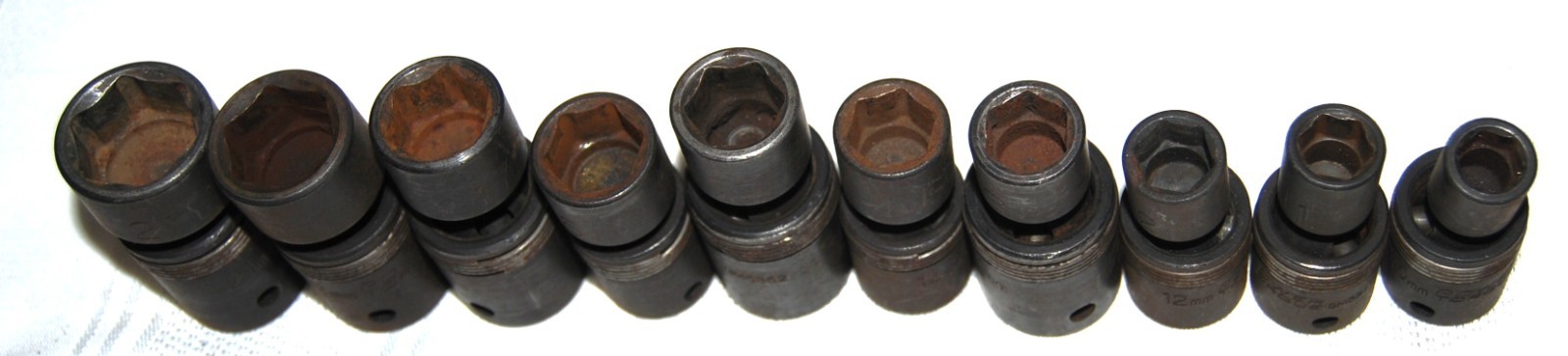 10 POWER TORQUE 3/8″ DRIVE AND 1/2″ DRIVE 6 POINT METRIC SWIVEL IMPACT SOCKETS