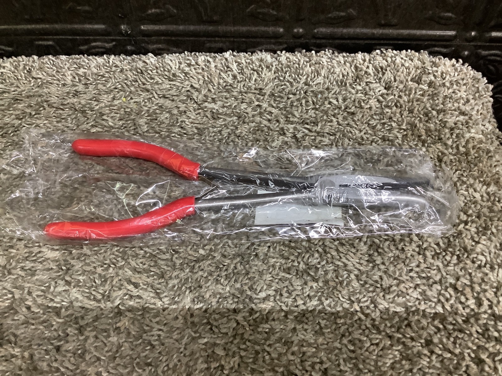 Mac Tools 11″ Long Reach Medium Grippper Hose Pliers P301787