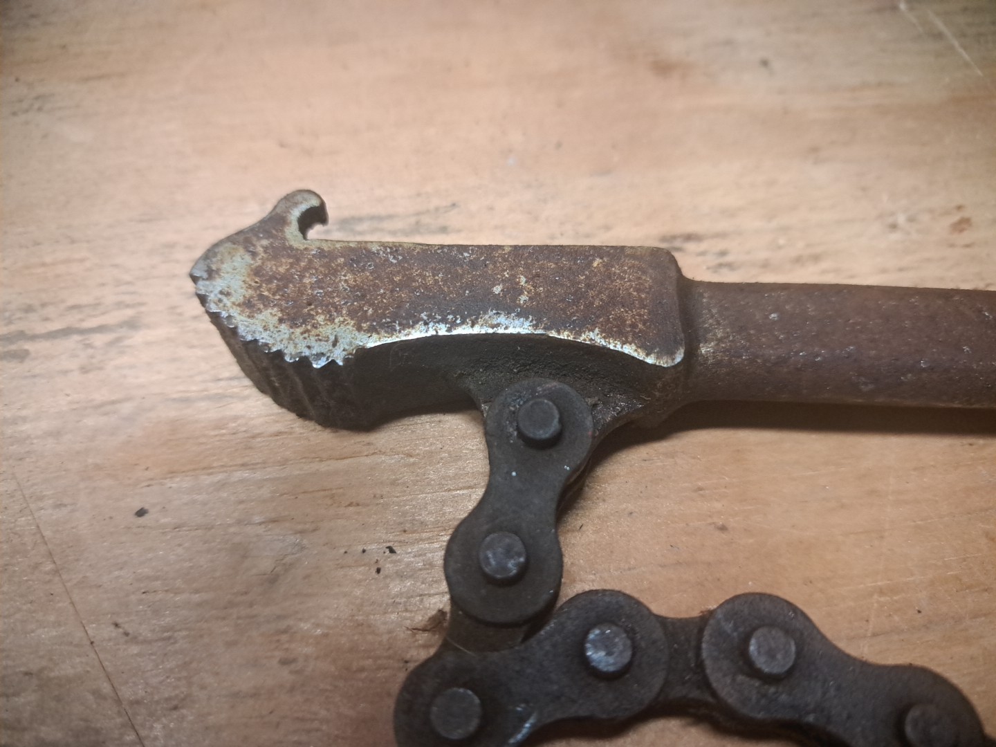 OTC Owatonna Tool Co. #887 12″ Chain Wrench Quality USA Made Tool, 16″ Chain
