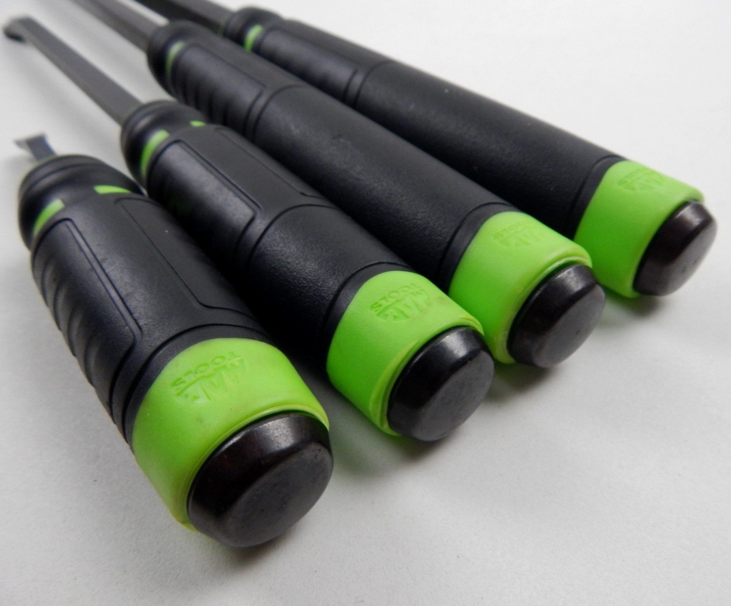 MAC Tools 4pc Striking Pry Bar Set GREEN 8 17 25 36″ CPB36G CPB25G CPB17G CPB8G