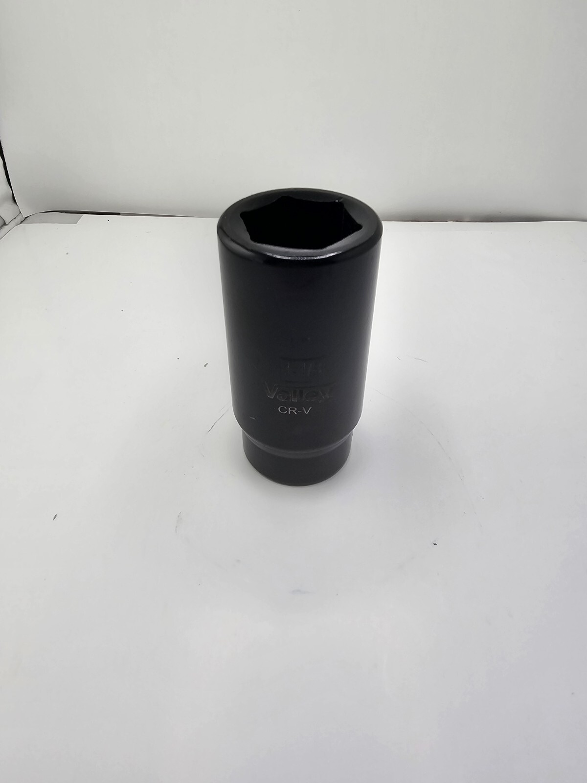 Valley 1-1/8″ Deep Socket 6 Point CR-V