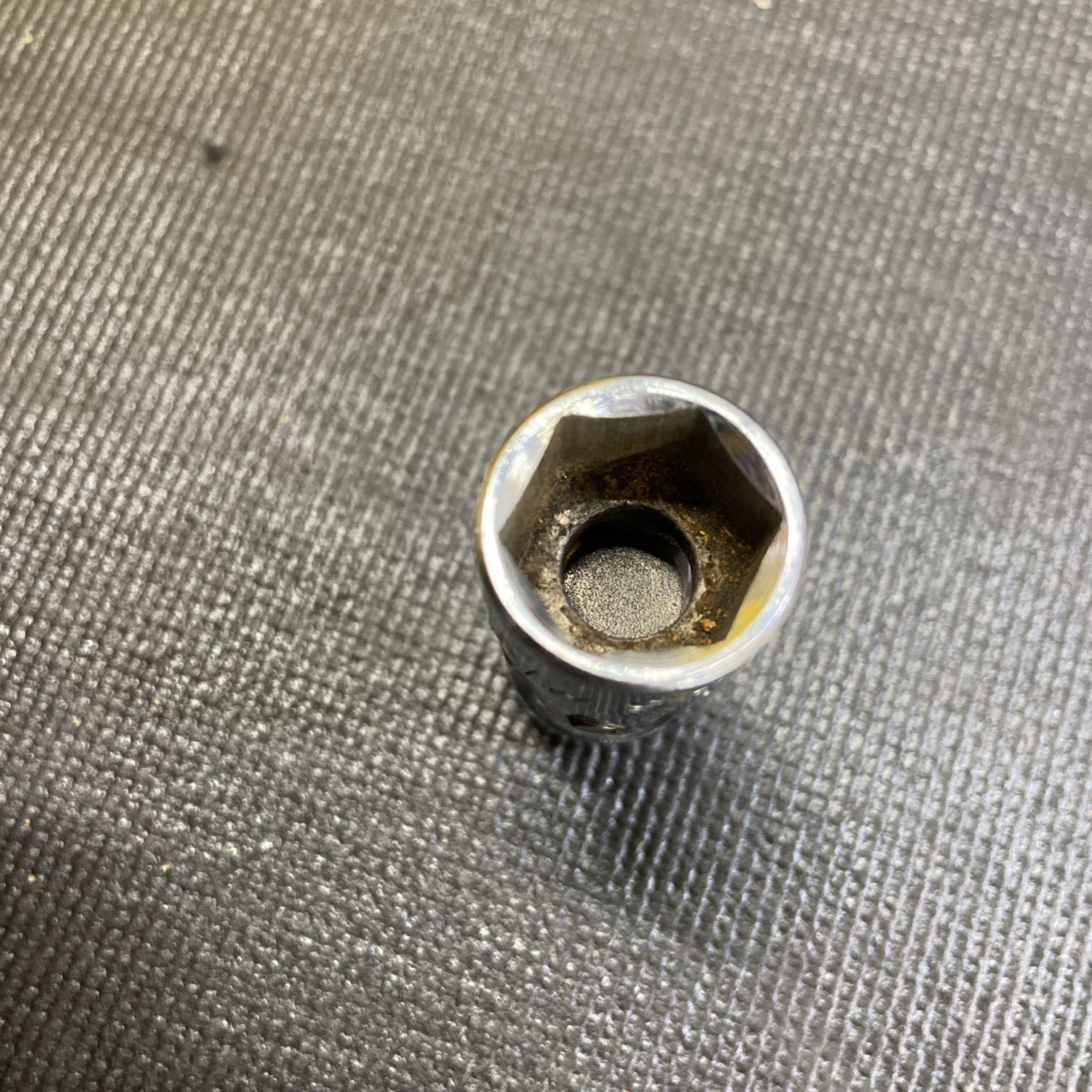 Mac Tools 3/8″ Drive 9/16″ 6PT Chrome Swivel Socket For Parts XU186