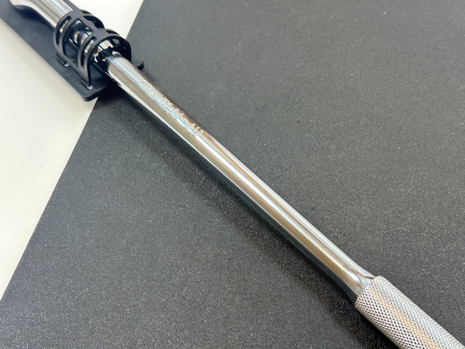🇺🇸 NEW Stanley Tools USA 1/2″ Drive 16″ Chrome Knurled Breaker Bar, 86-413 NOS
