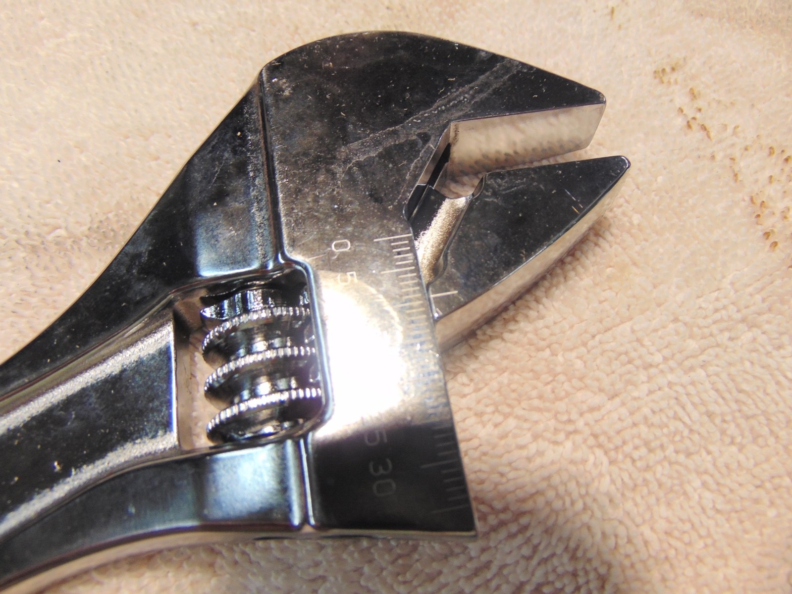 New Snap-on Tools USA STYLE 12″ Length Chrome Smooth Jaw Adjustable Wrench AD12C