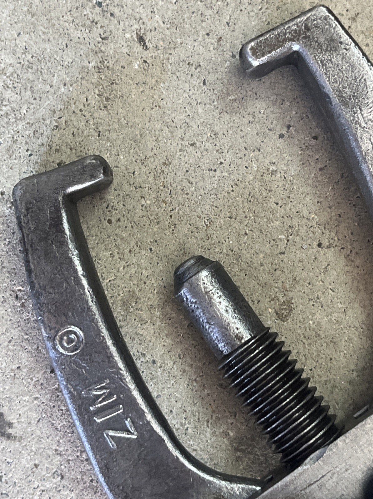 ZIM NO. 606 Bearing Gear Terminal Puller-2 Jaws-Heavy duty 4”