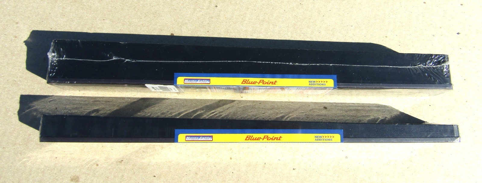 Lot of 2 Blue Point Magnetic Socket Holders – 3/8 Deep and shallow up to 1″
