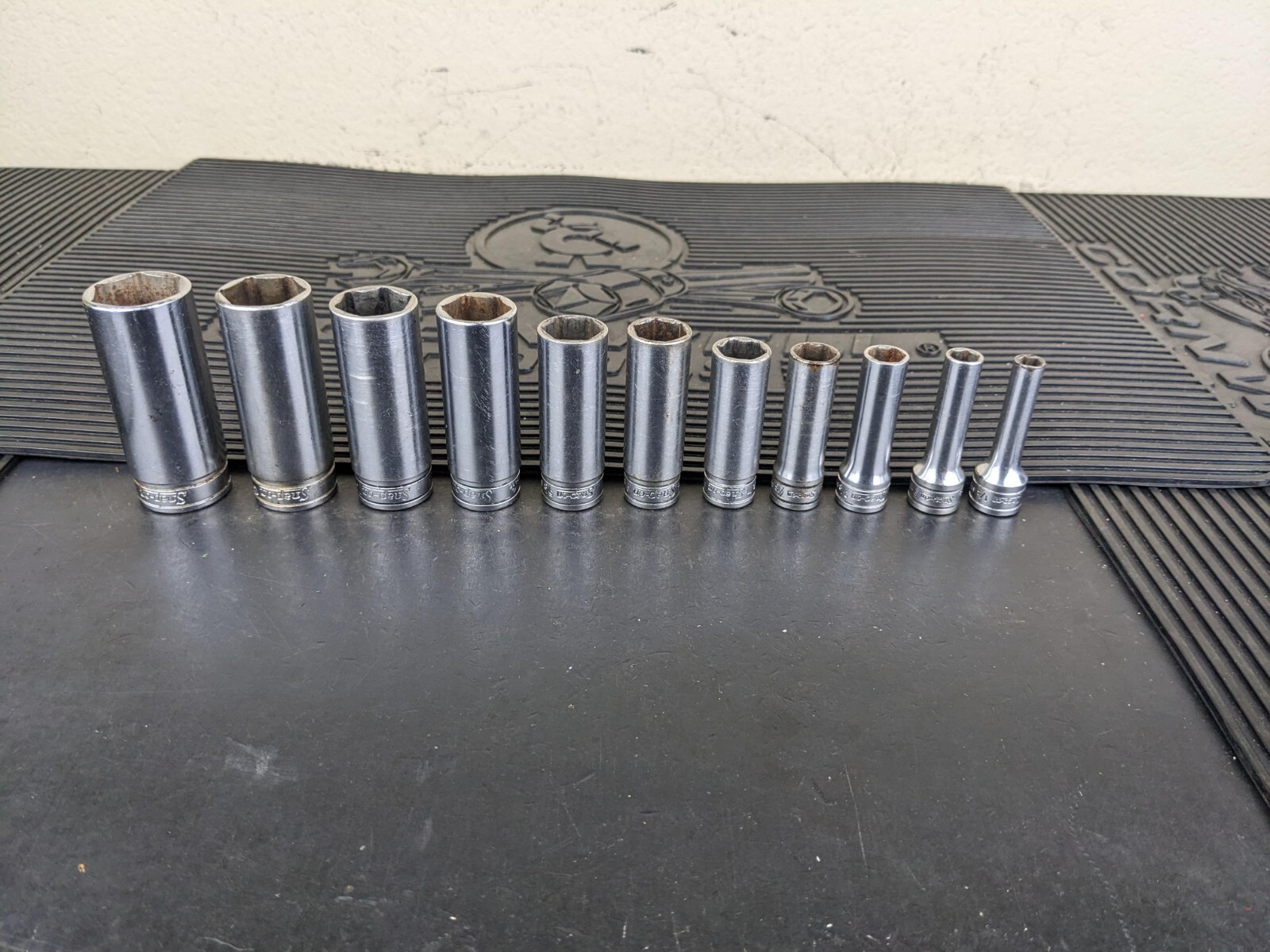#am154 Snap on Tools 211SFSY 3/8″ Drive Deep Chrome Socket Set Socket Set