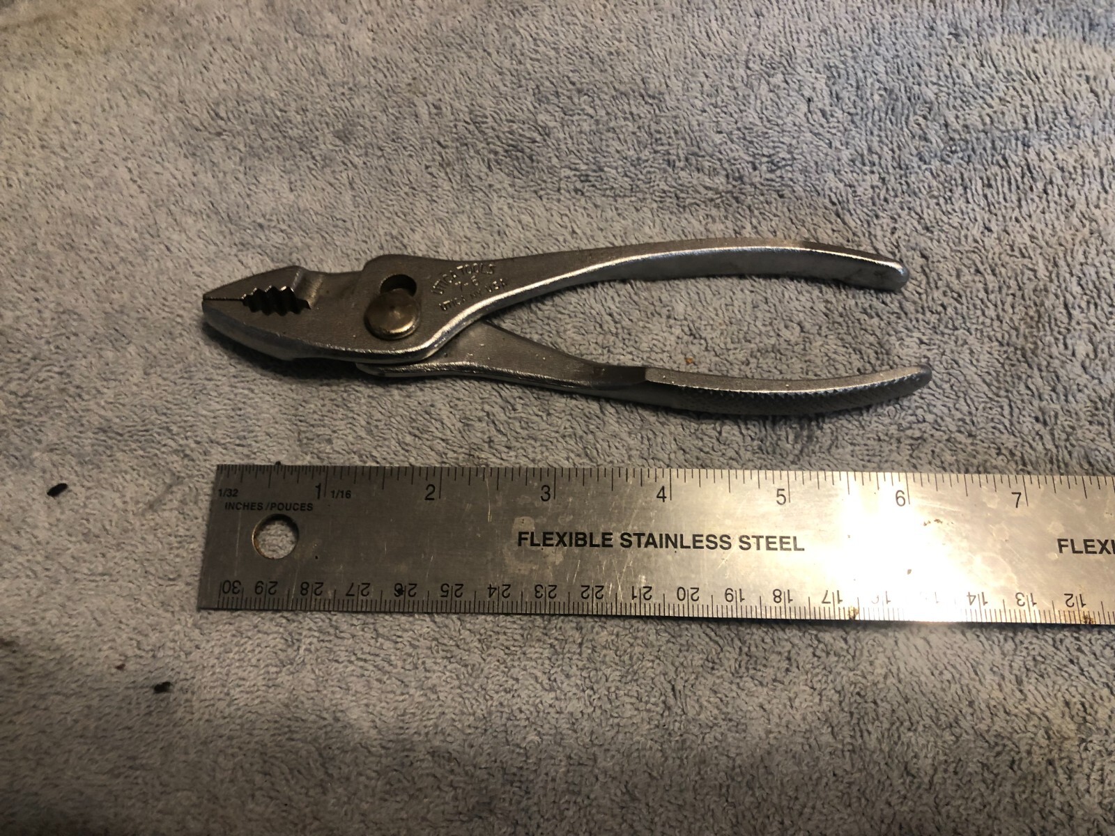 Vintage Utica Tools USA 7-6 6-in Slip Joint Pliers Diamond Textured Grips