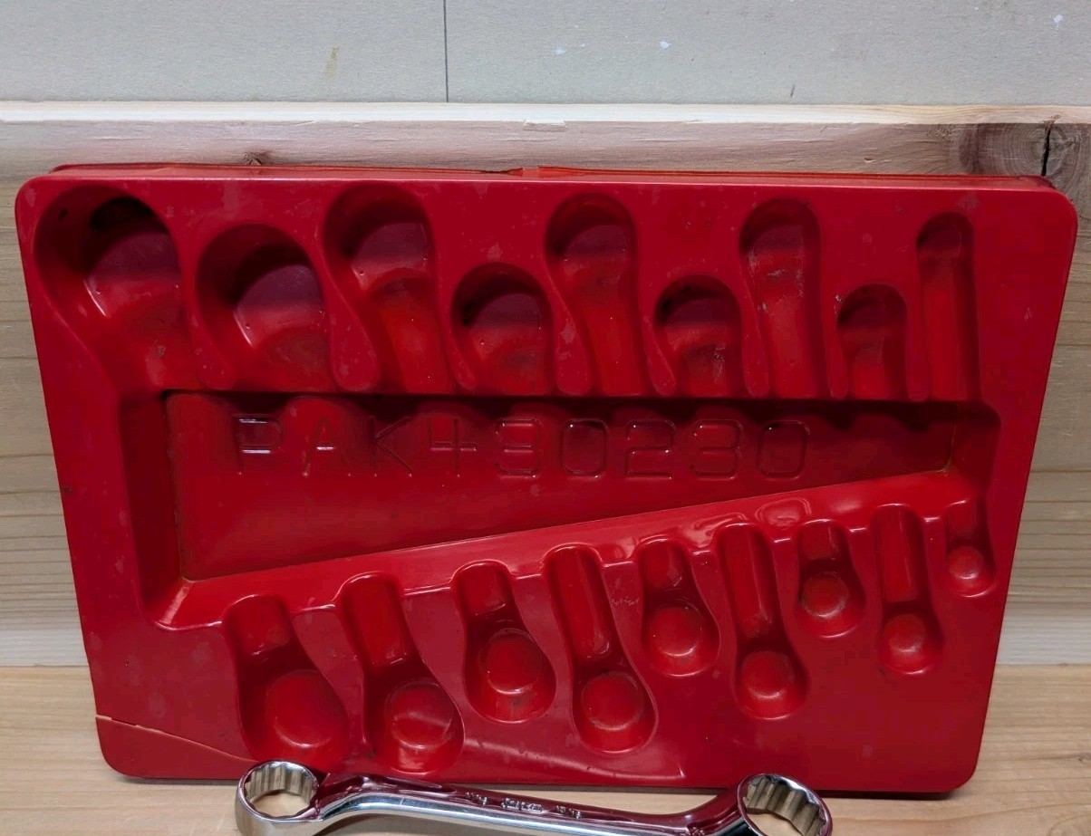 Snap-On XS609 9pc 12-Point SAE Flank Short 10° Offset Box Wrench Set Vintage Exc