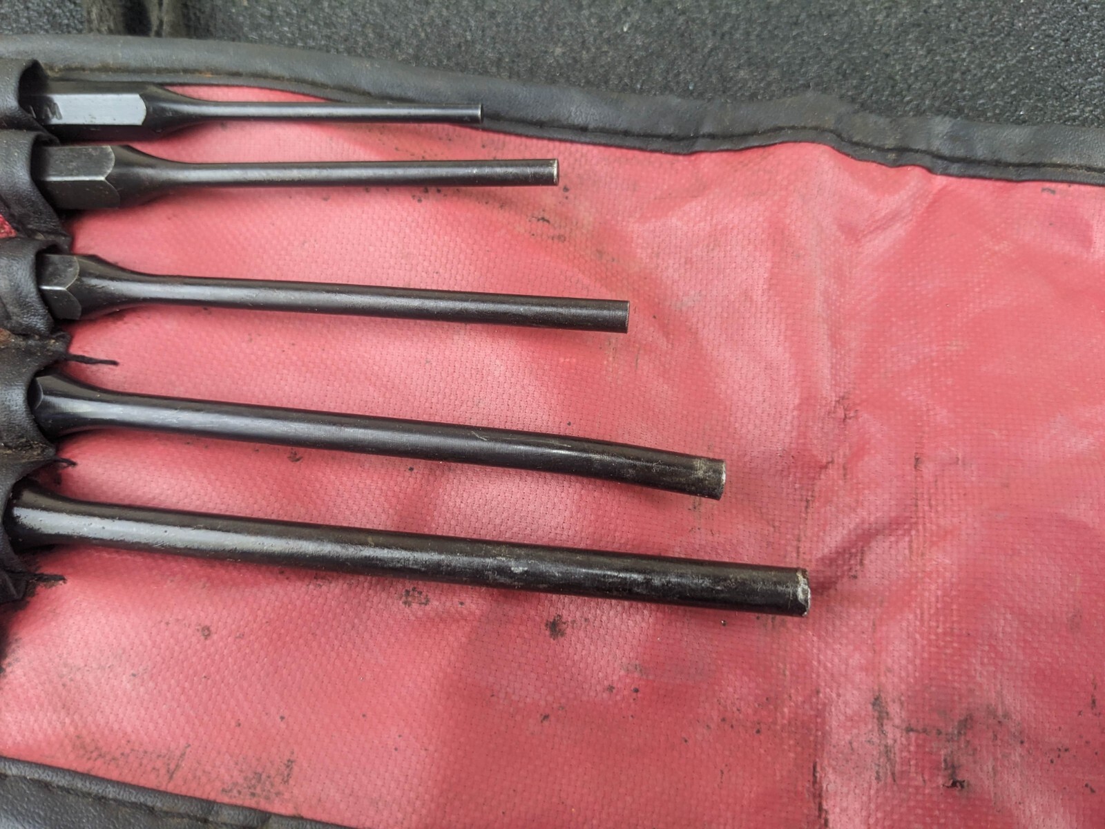 #bk339 SNAP ON PPCL60BK 5 PIECE «LONG» PIN PUNCH SET