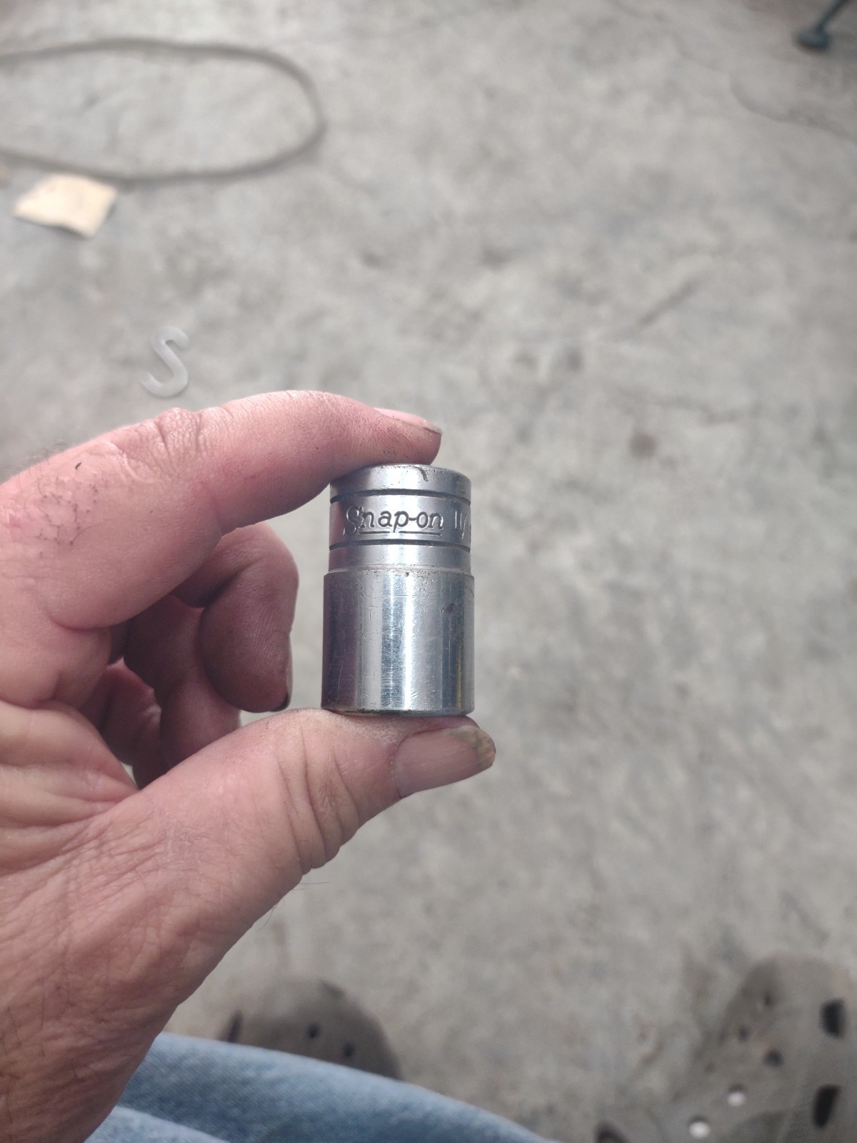 1/2 Drive Snap On 11/16 Socket