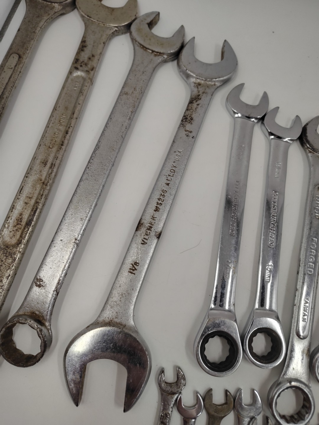 Lot of 68 SAE & Metric Combination Wrenches Craftsman Duralast + Keter Tool Box