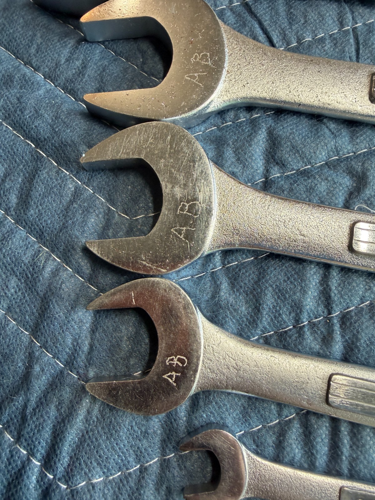 6 – Vintage Craftsman -V- And VV Double Open End Wrenches SAE See pictures