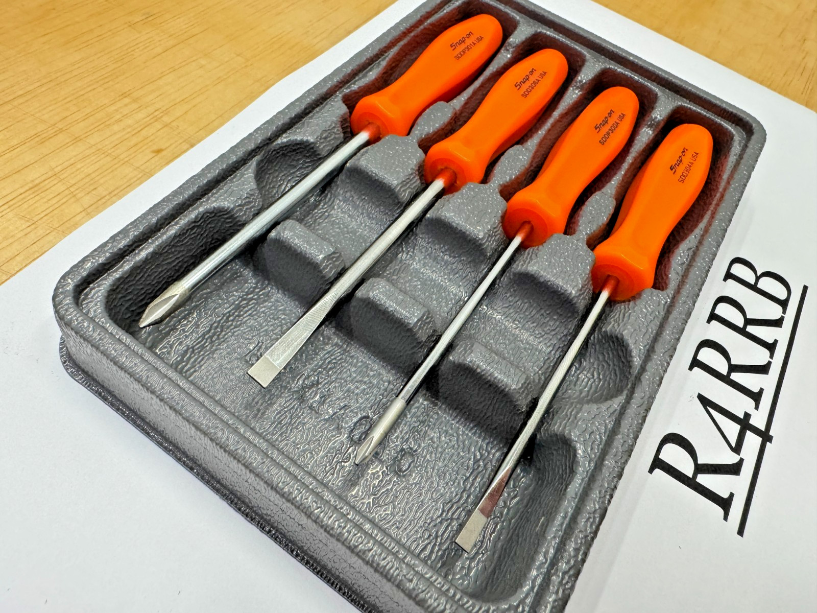 Snap-on Tools USA NEW ORANGE 4pc Mini Hard Grip Combo Screwdriver Set SDDX40AO