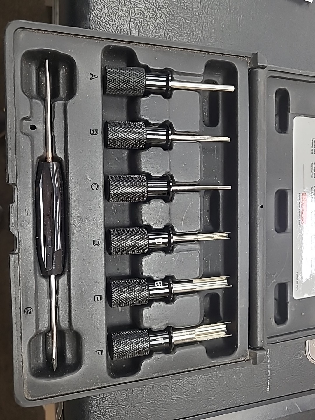 Matco Tools DTTK07A 7 Piece Deutsch Terminal Tool Kit (GENTLY USED)