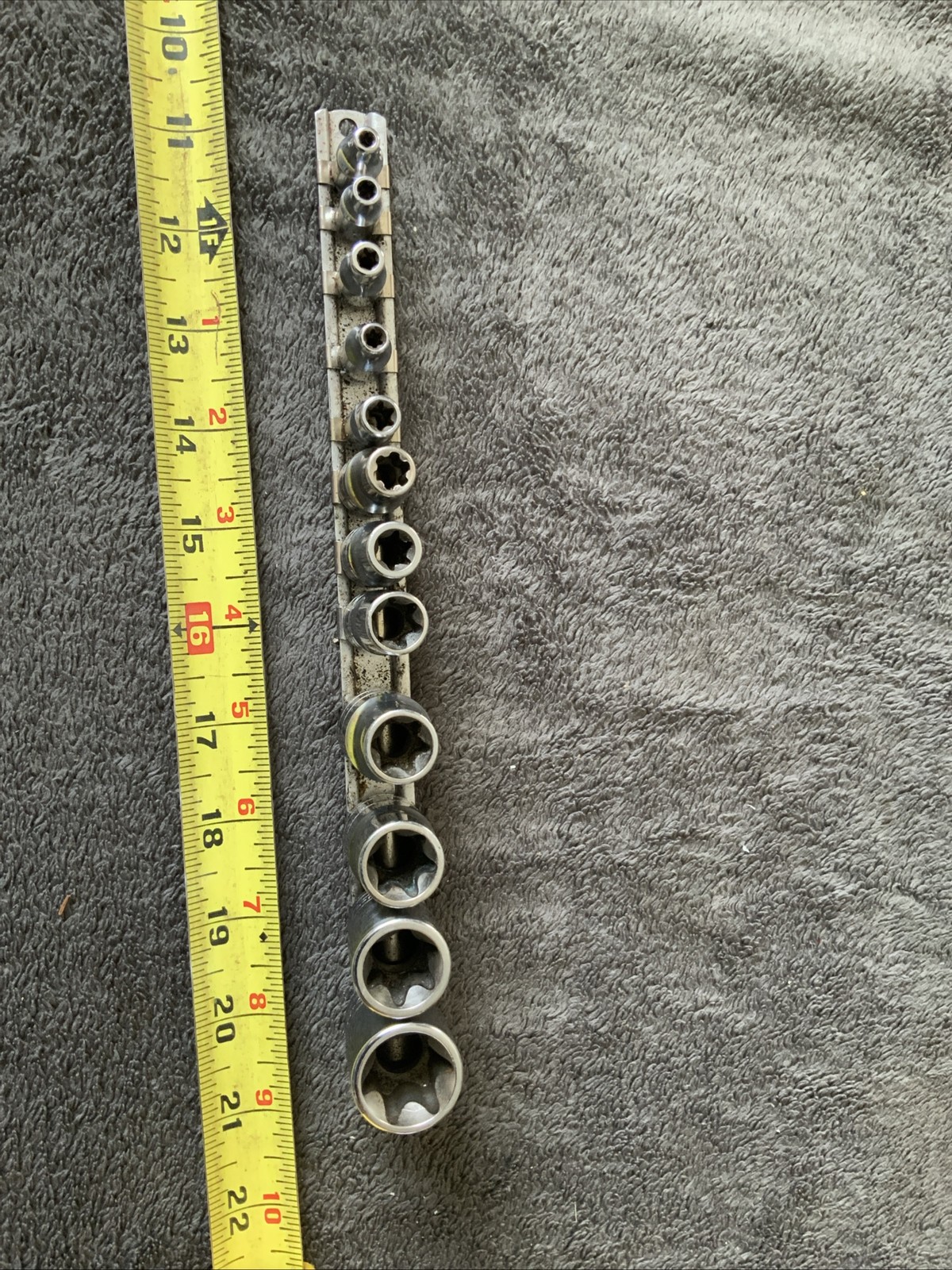 Snap On Inverted Torx Socket Set, 1 Is Different Style…..see Descrip