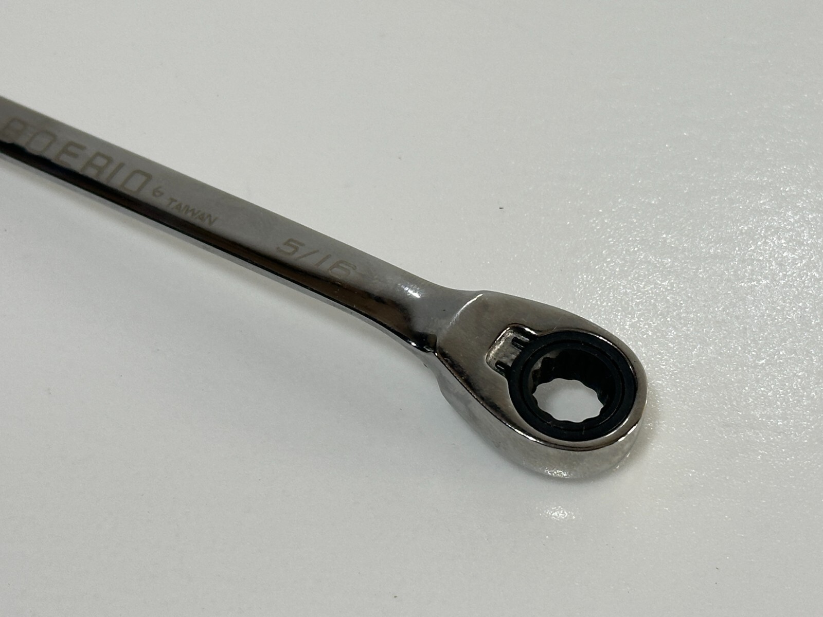 Blue-Point Tools BOER10 5/16″ SAE Chrome 12-Point Reversible Ratcheting Wrench
