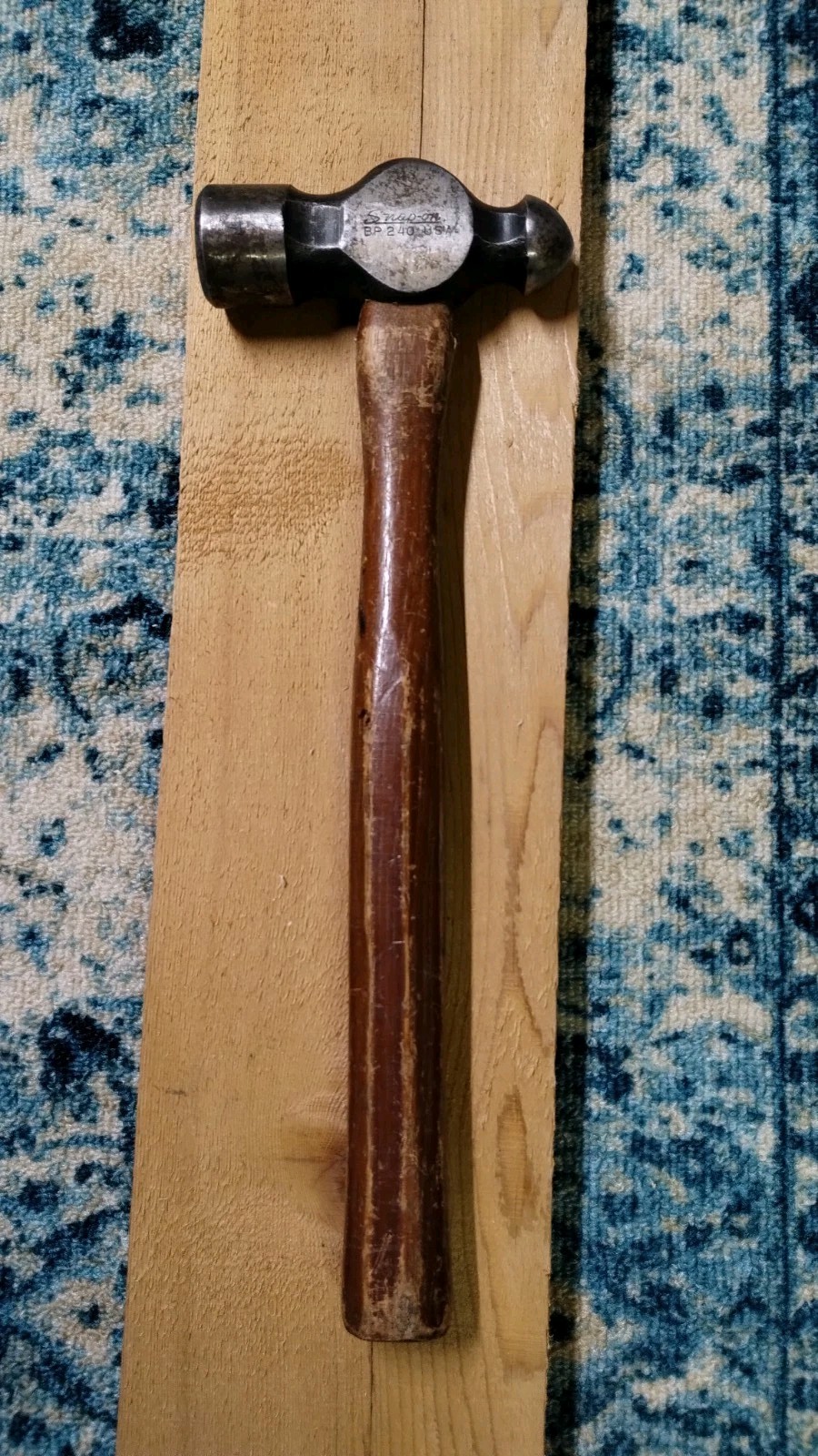SNAP-ON BP 240 40oz. 16″ Ball Peen Hammer Octagon Hickory Handle Great Condition