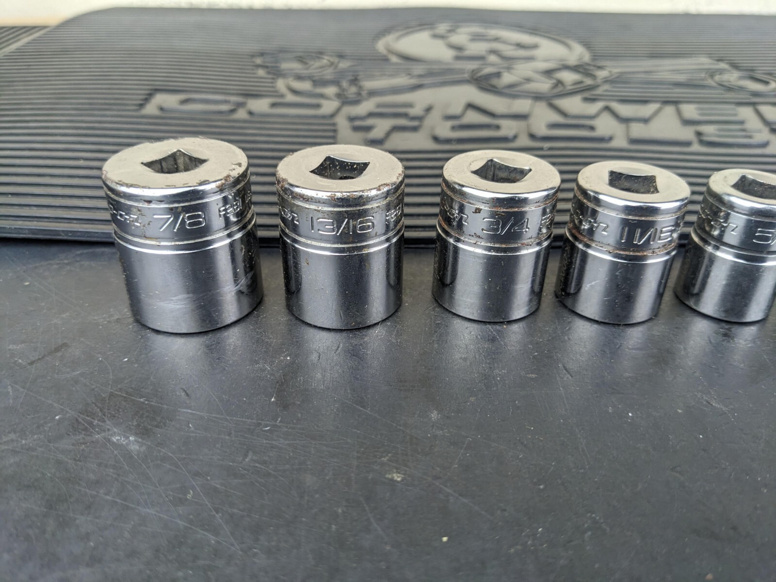 #bi522 Snap On Tools 211FY 3/8″ Drive 12 Point Shallow SAE Socket Set USA