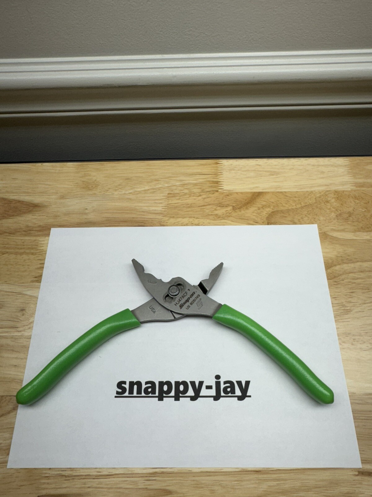 Snap-on Tools USA NEW STYLE GREEN Soft Grip 8″ Flank Jaw Pliers HJ47ACFG