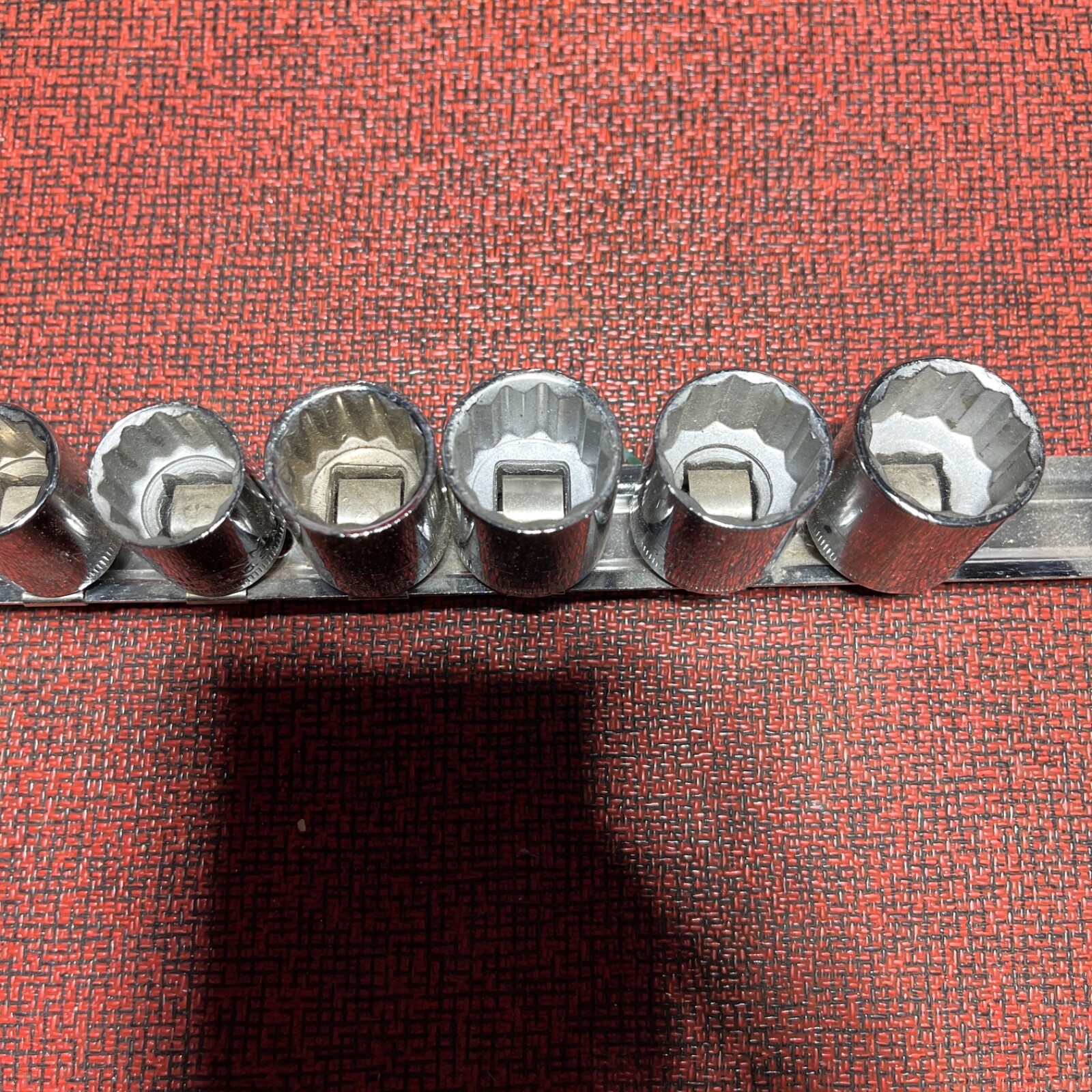 CRAFTSMAN 3/8″ drive 12pt 44301-44313 9mm-19mm Shallow Socket 11 pc Set