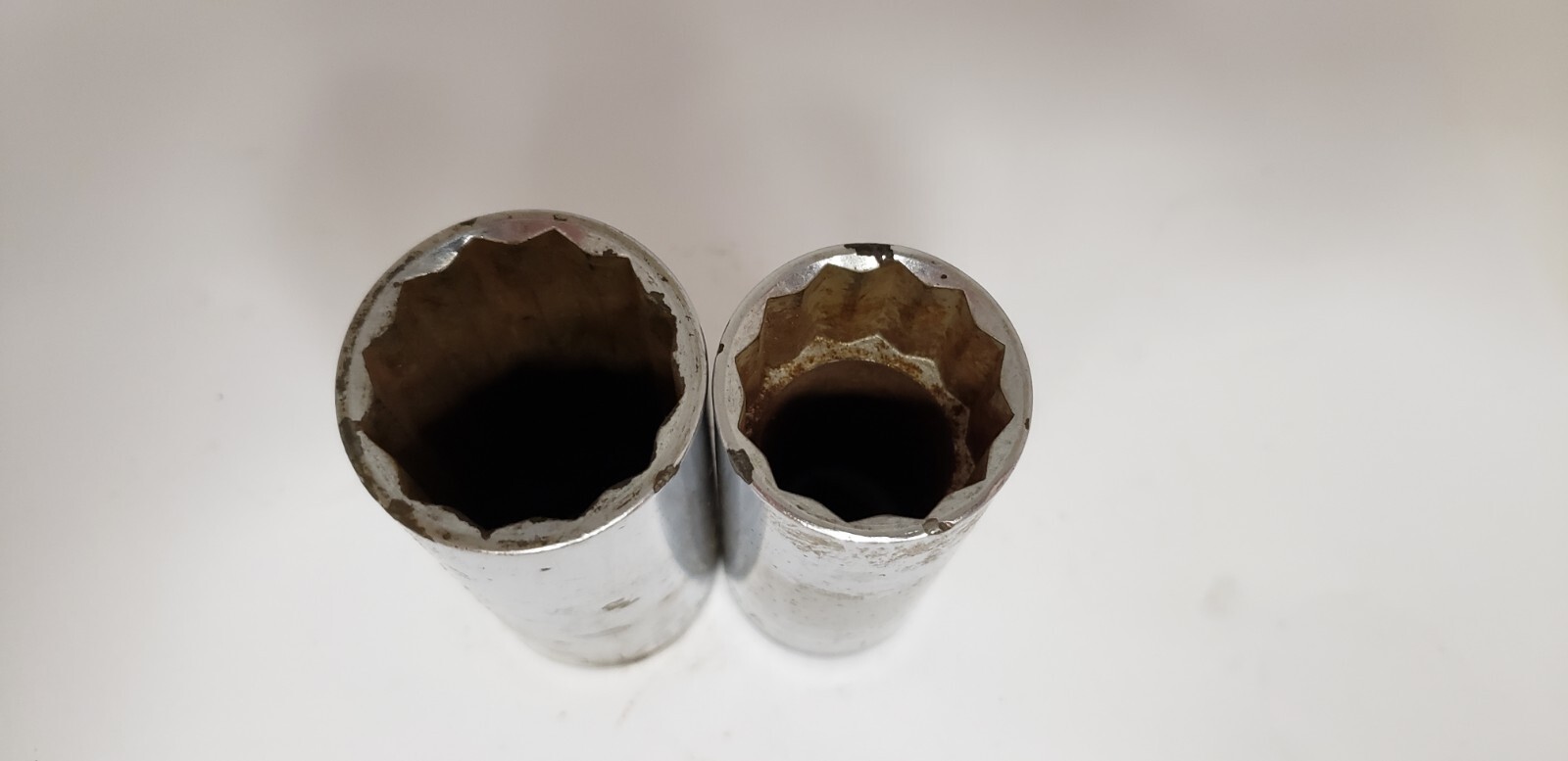EASCO 53 3236 & 53 3232 1/2″ DRIVE DEEP SOCKETS, 1-1/8″ & 1″, 12 POINT LOT OF 2