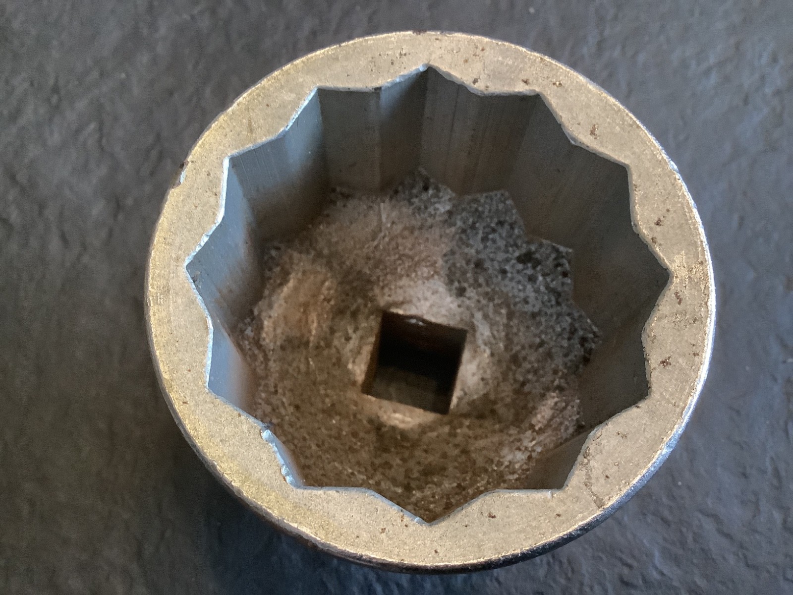 Elora 2 3/8″ Socket 3/4″ Drive 12 point west Germany 60mm
