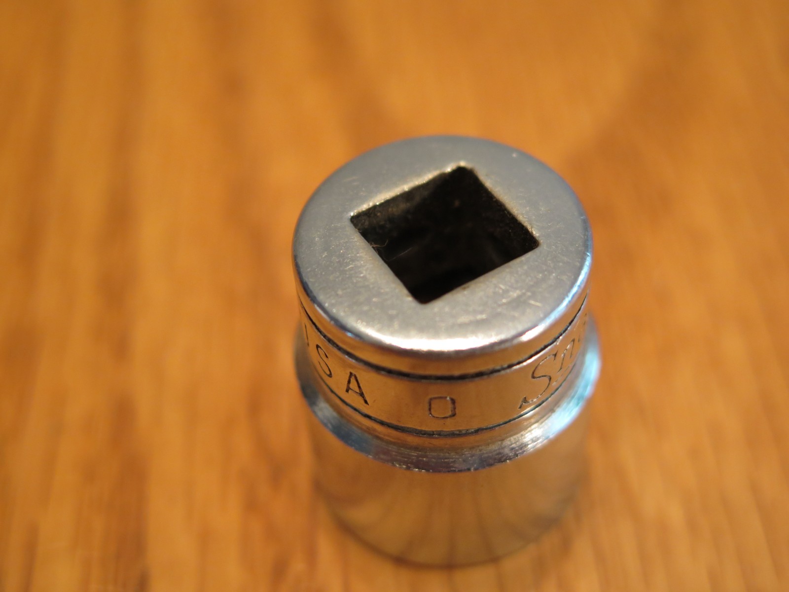 Snap-on F221 11/16″ Shallow Socket 3/8″ Drive 12pt SAE Chrome USA Snap On Tools