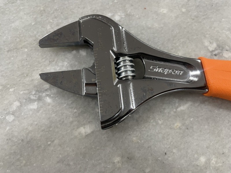 NEW Snap-On Orange 8» SLIM ADJUSTABLE WRENCH Smooth Jaw ADHWS8O