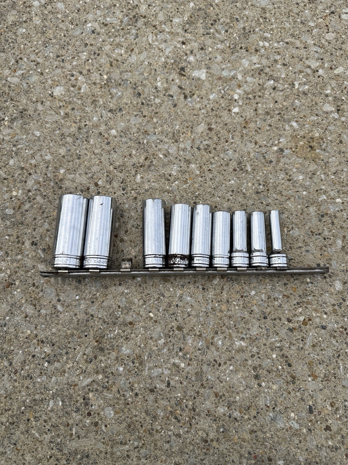 Snap-on Tools 9-Piece 3/8″ Drive SAE Deep 6 Point Socket Set 1/4″ To 7/8″ -READ