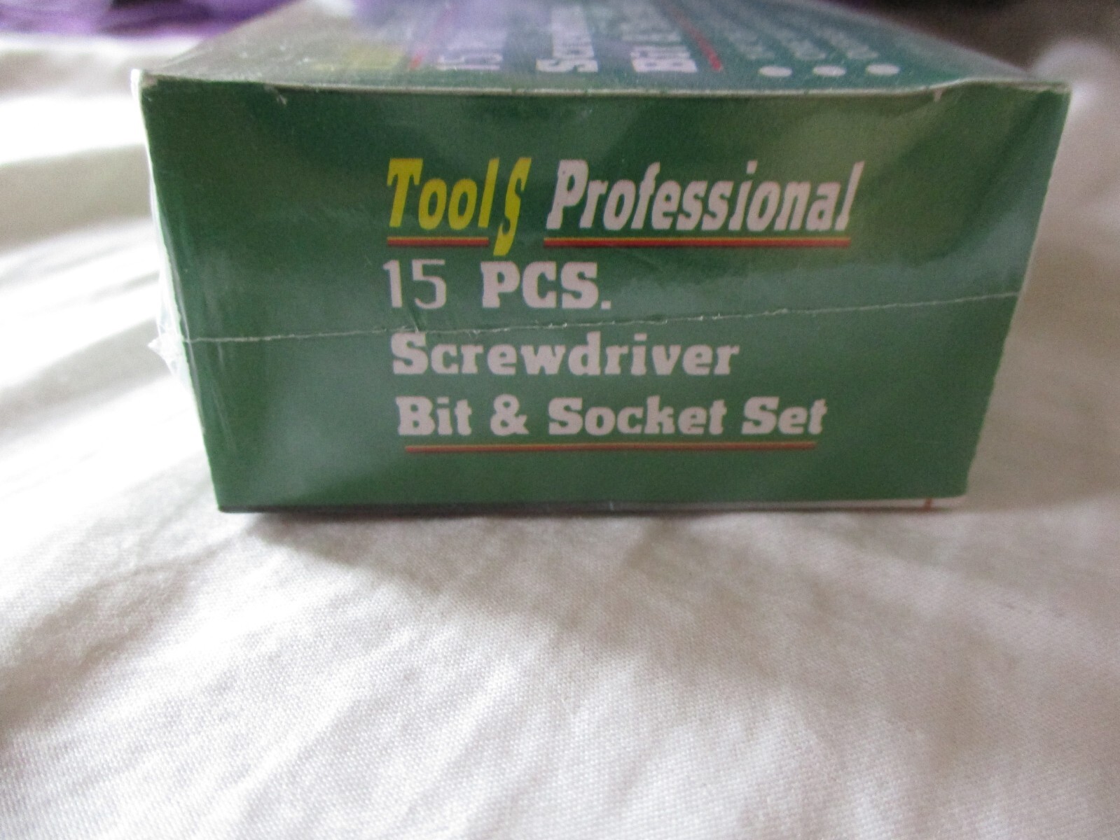 15pcs Pocket Size Screwdriver & Socket Set 1/4″ Drive Bit & Socket Set &Case