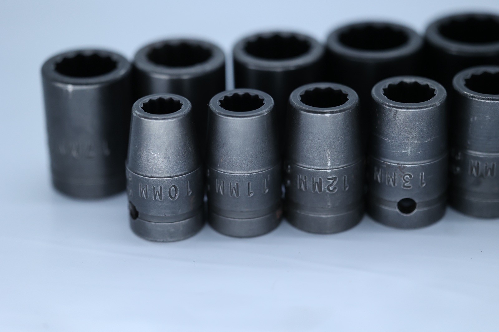 Cornwell USA 1/2″ Drive 14 Piece Metric Shallow Impact Socket Set 12 Point