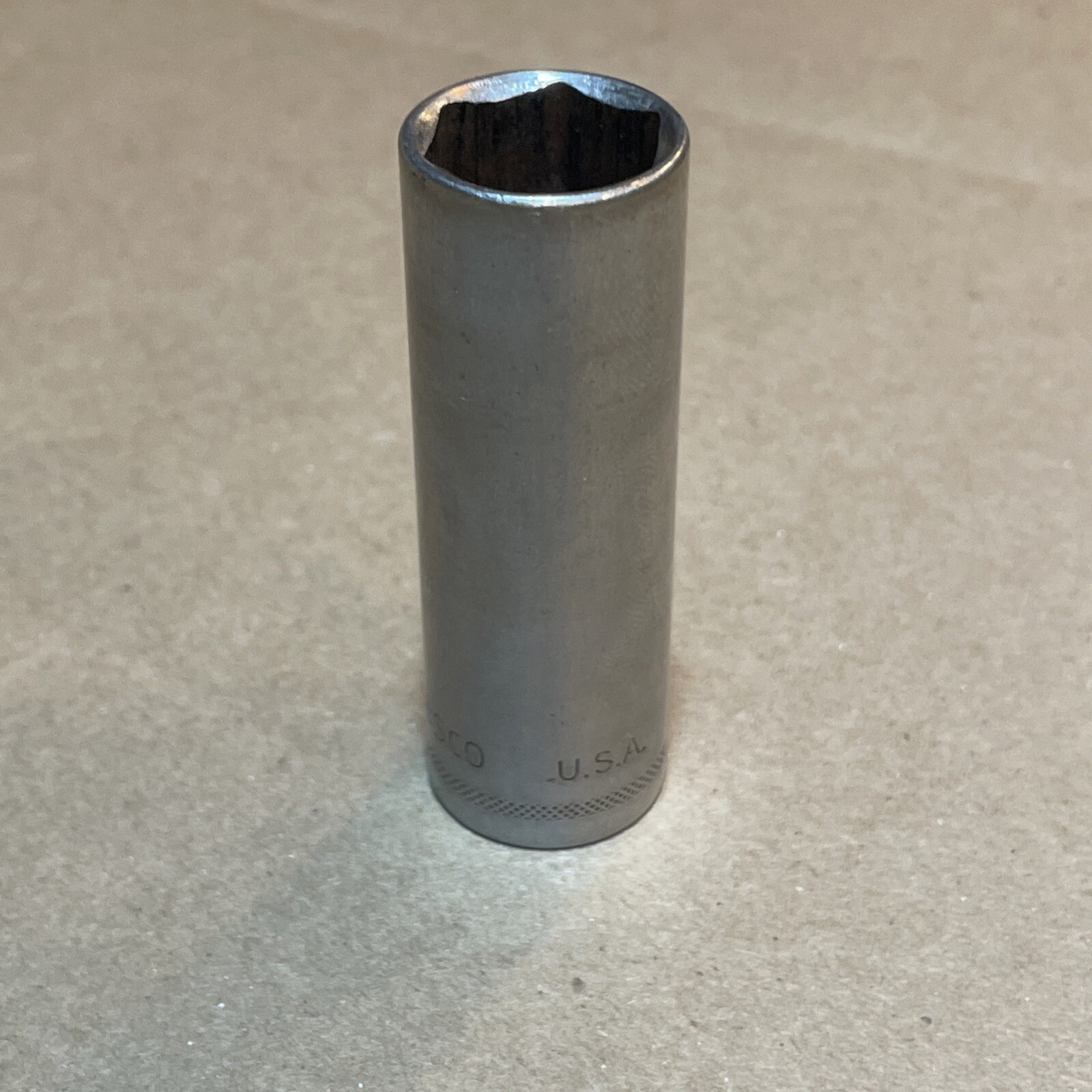 Easco USA 3/8″ Drive Deep 5/8″ Chrome 6 Point Made in the USA Socket 52 1220
