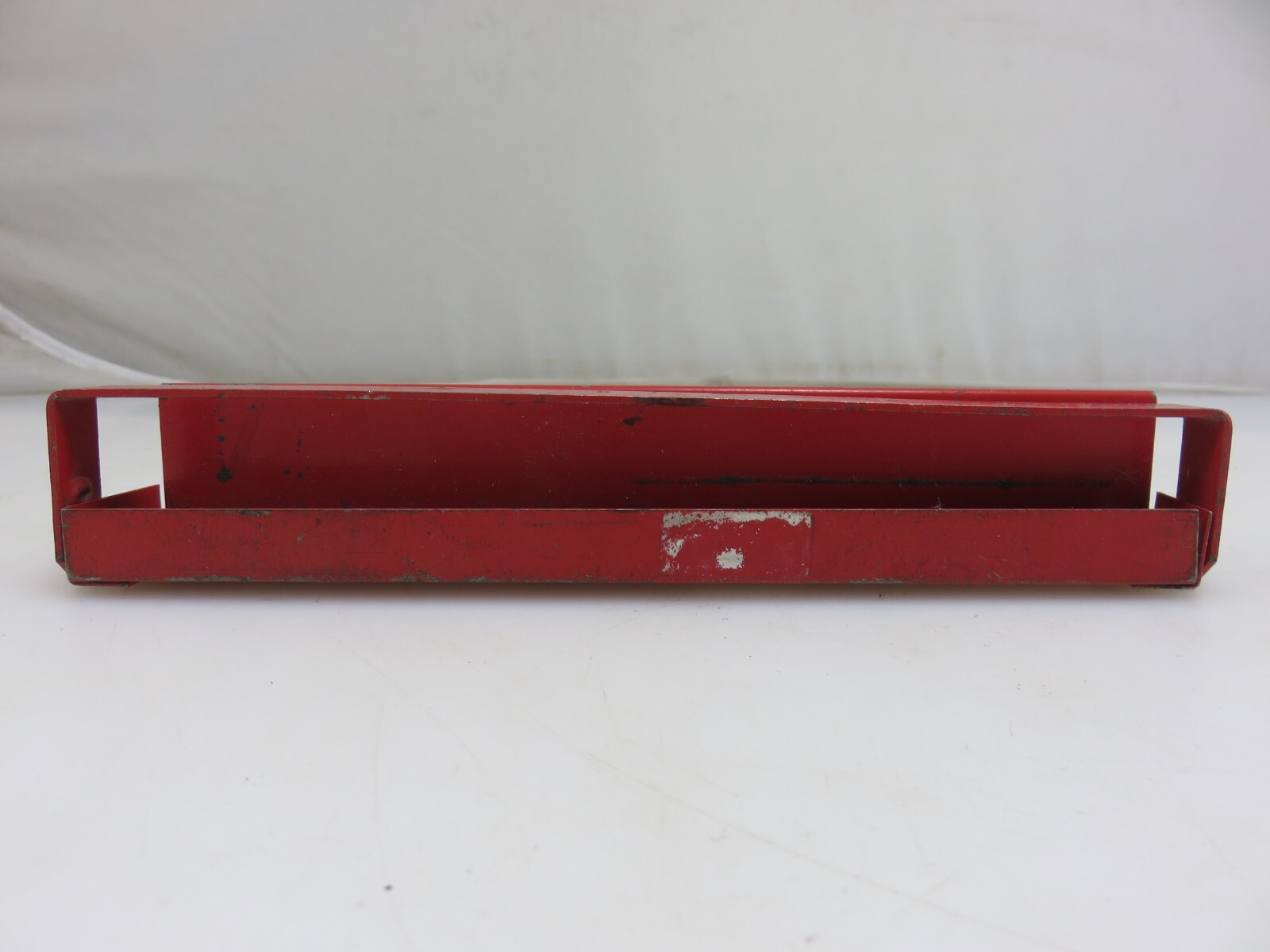 Unbranded Hang-On Socket Caddy Tray Holder RED For 3/8″ Dr. Short Socket Set