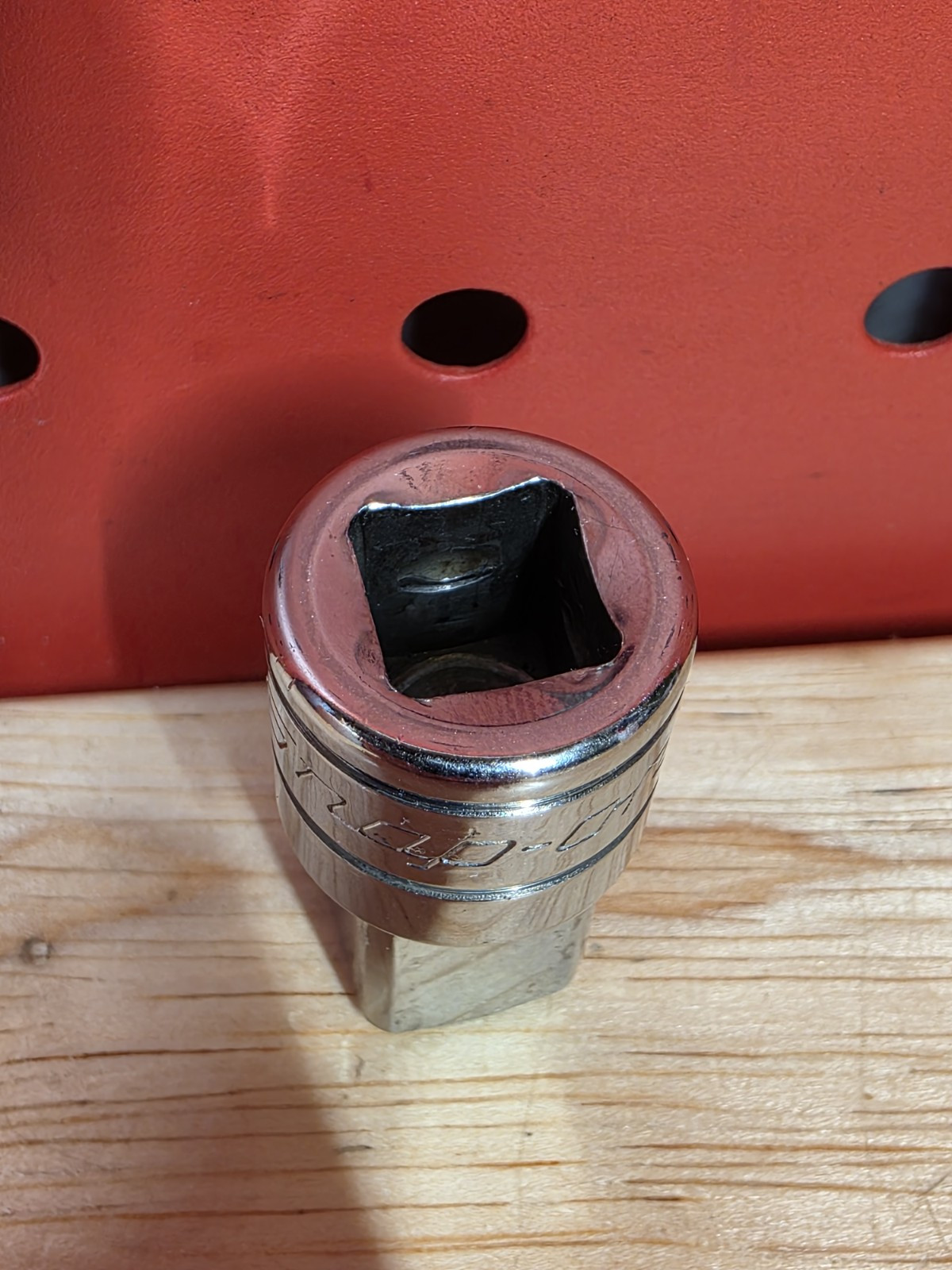 Snap-on Tools A2A 3/8″ F – 1/2″ M Drive Chrome Adapter Extension Socket