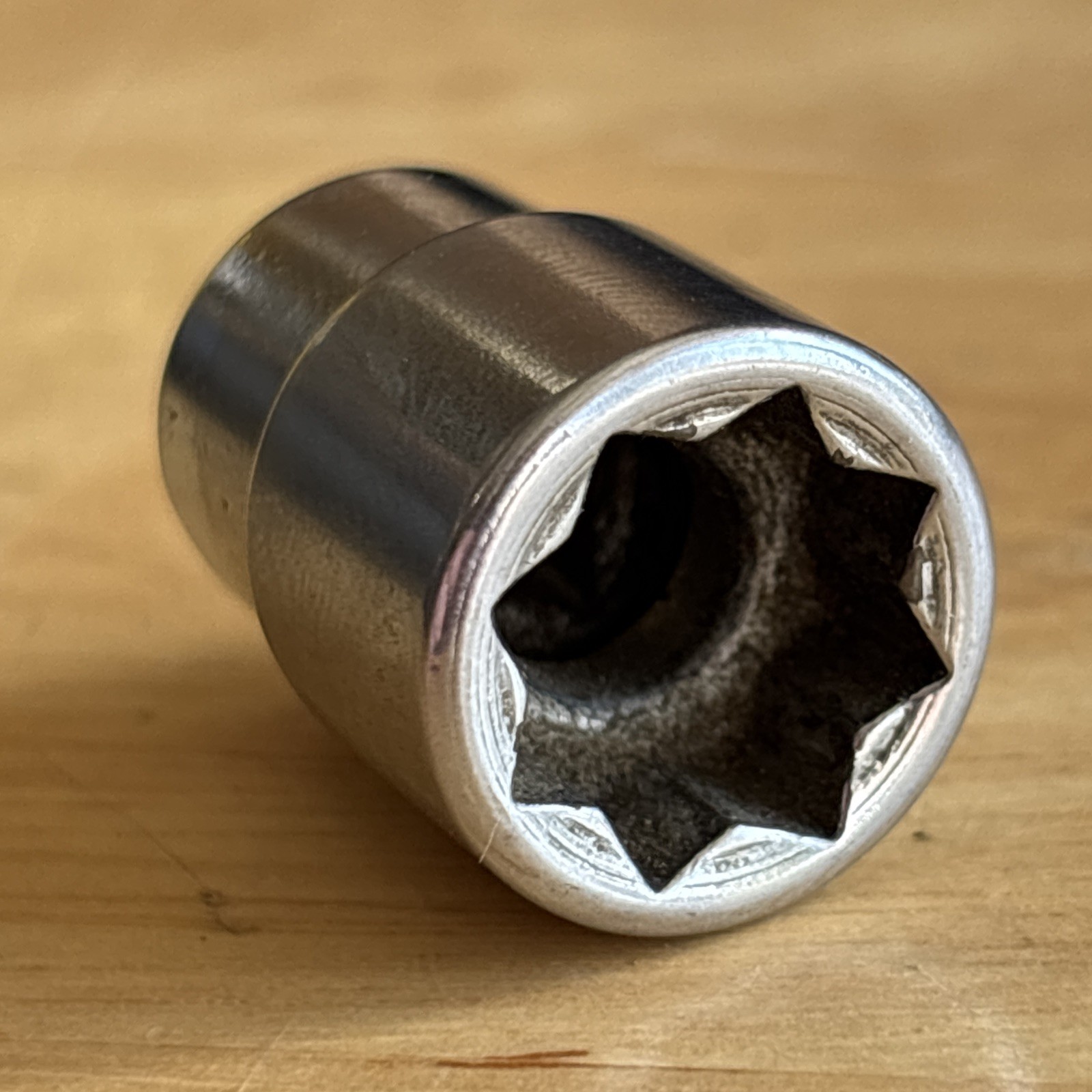 Snap On 3/8″ Shallow Socket 1/4″ Drive Double Square 8 Point MV412 Vtg USA