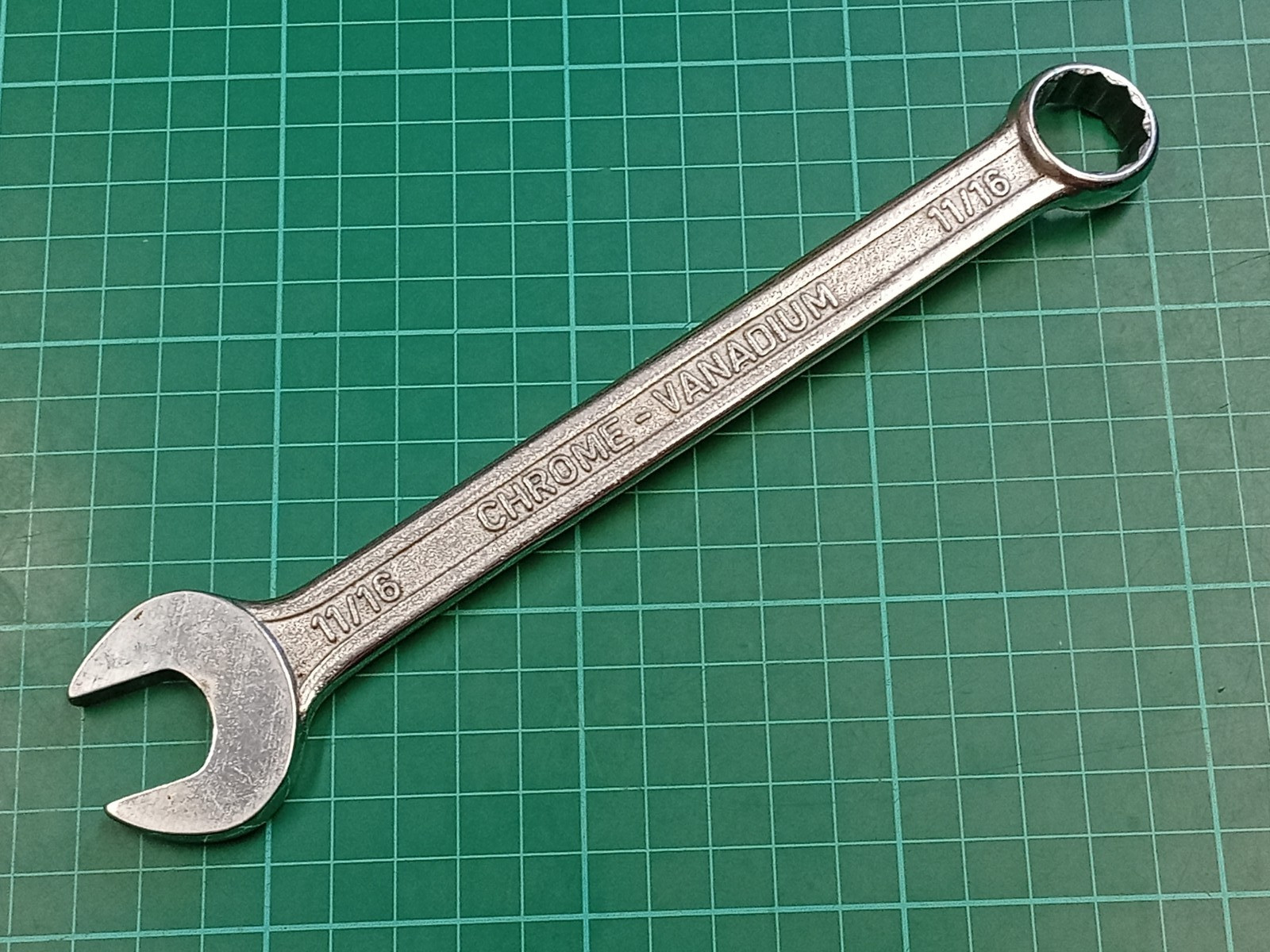Stanley 86-838, 11/16″ AF, Chrome Vanadium, Combination Spanner, Made In France