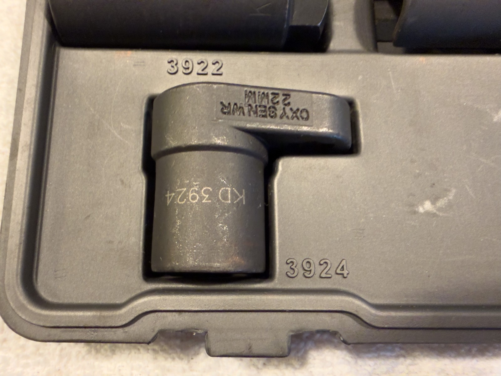 KD Tools 41720 8pc Master Sensor Socket Set – O2 Oil Fuel Pressure Complete