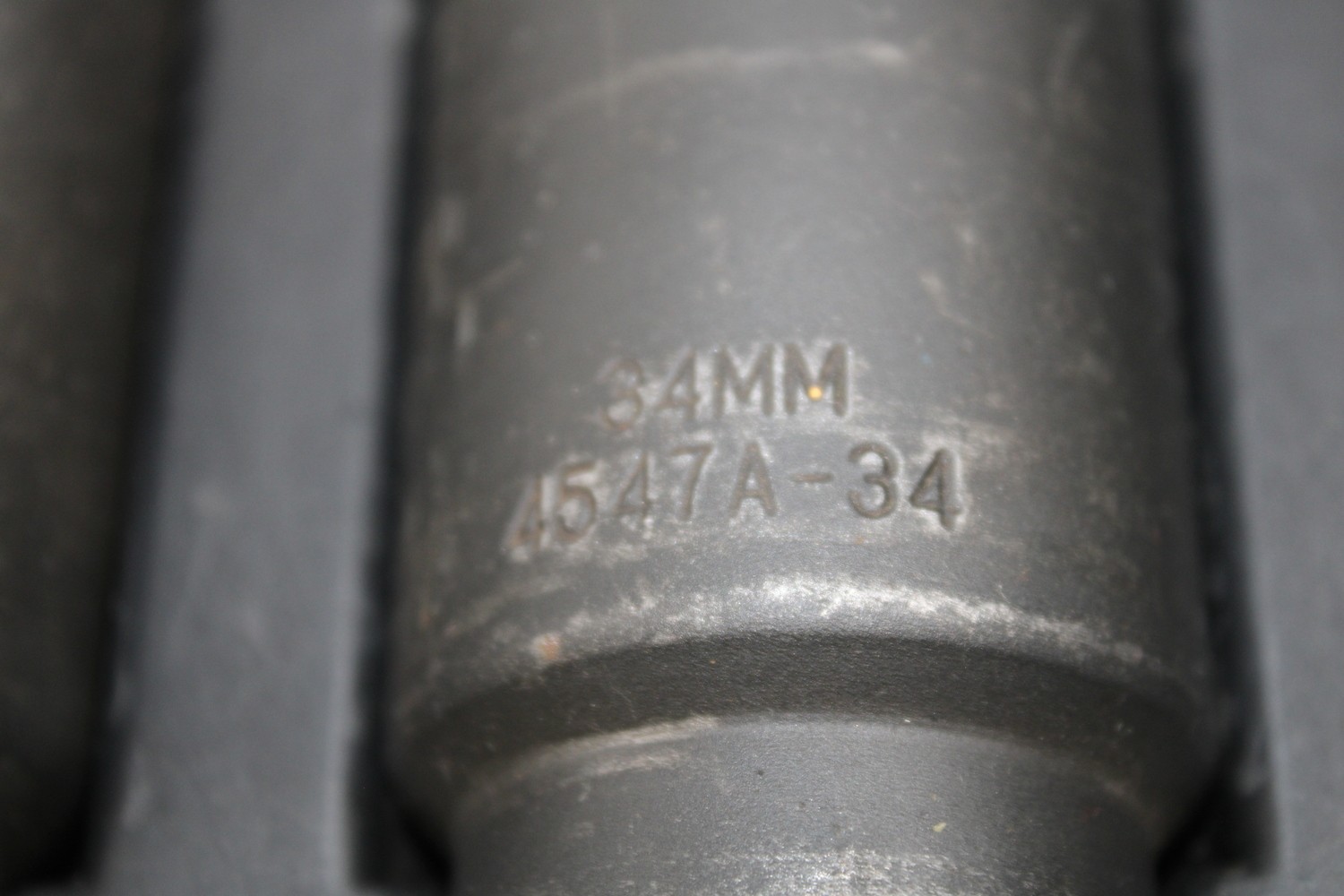 Mac Tools AS4547A Front Wheel Drive Axle Nut Socket Set w/Case (461939)