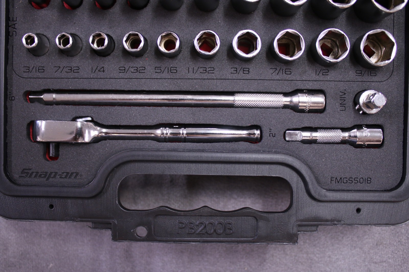 Snap On 44pc 1/4” Drive Metric & SAE General Service Socket Set 144TMPBFR