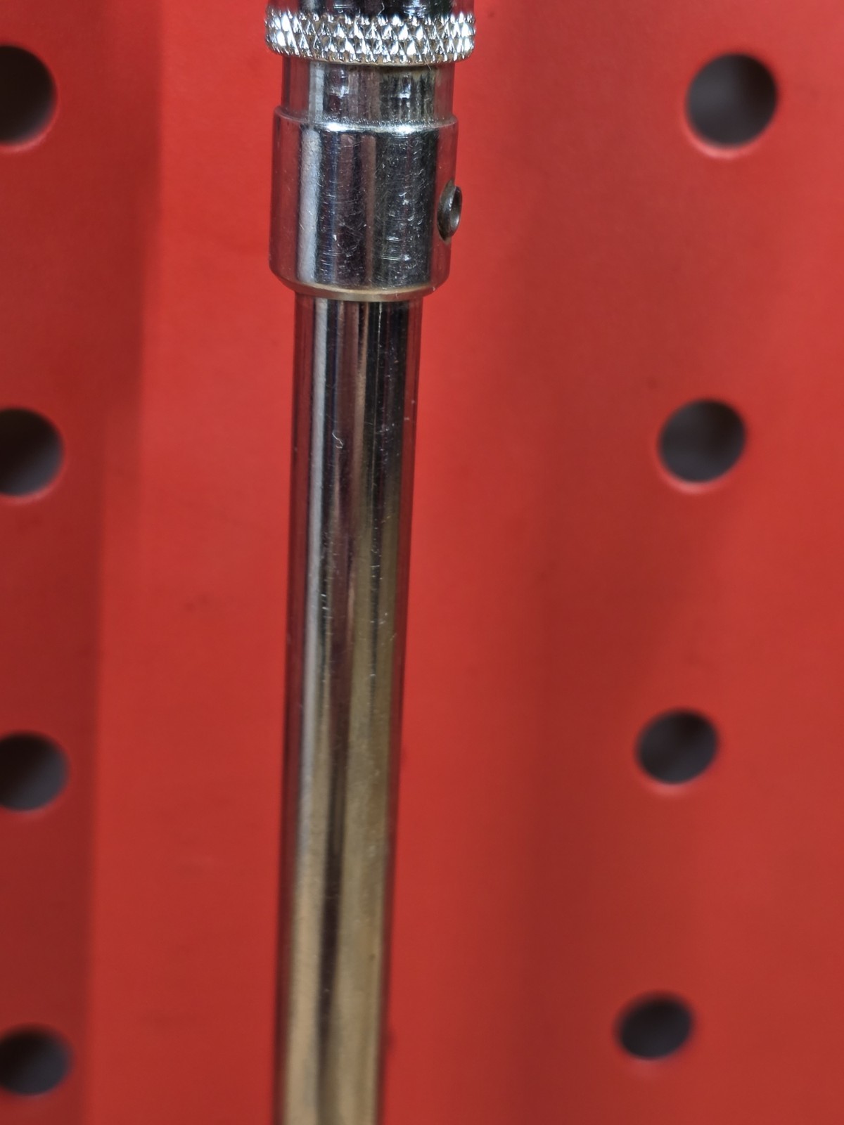Snap-on Tools TMXKL60 1/4″ Drive 6″ Quick-Release Locking Extension See Details