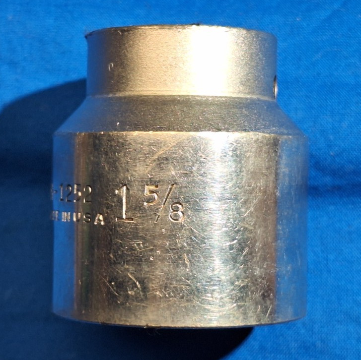 Billings Vitalloy H-1252 1-5/8 shallow 3/4″ drive 12pt chrome socket USA