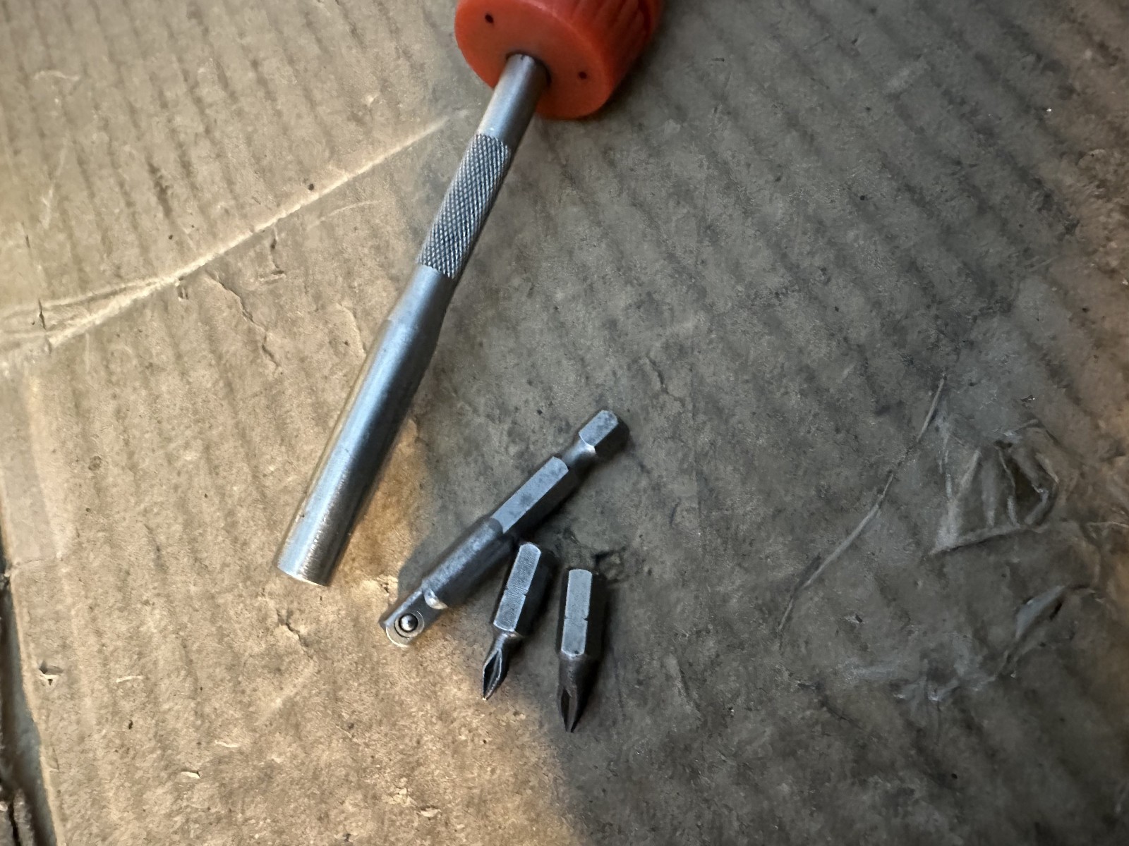 SNAP-ON RED MAGNETIC BIT 1/4″ SOCKET DRIVER & BITS SSDMR4B PROUD TO BE AMERICAN