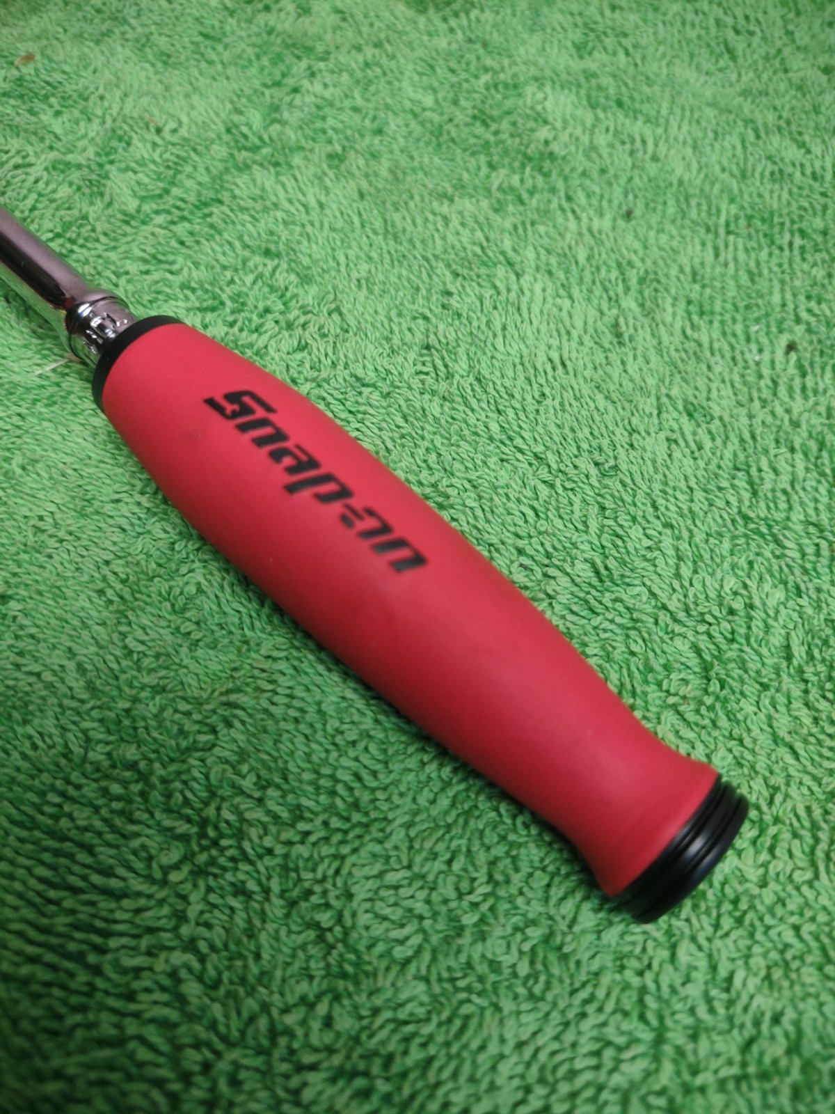 New!!! Snap-on Tools USA 3/8″ Drive RED SMALL BODY Fixed-Head Ratchet FHCL72