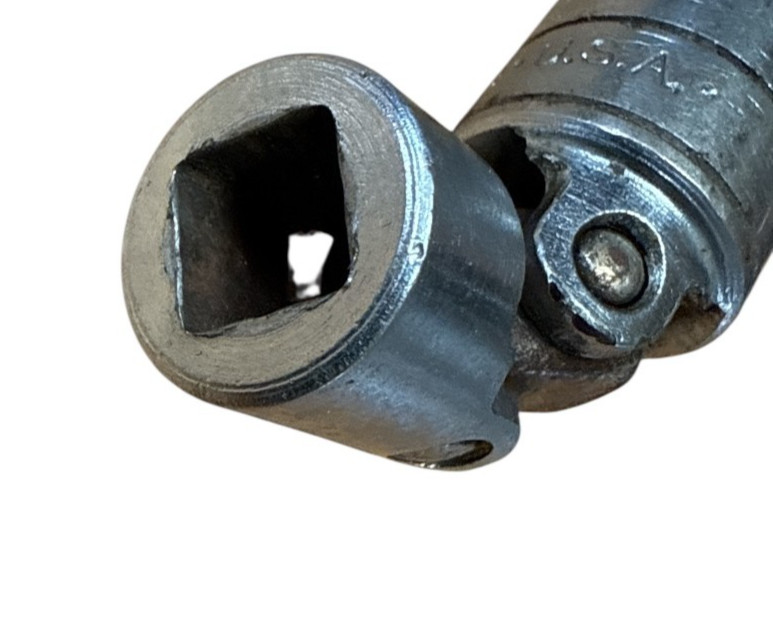 S-K Professional Tools 4480 5/8″ Swivel Spark Plug Socket 3/8″ Drive USA