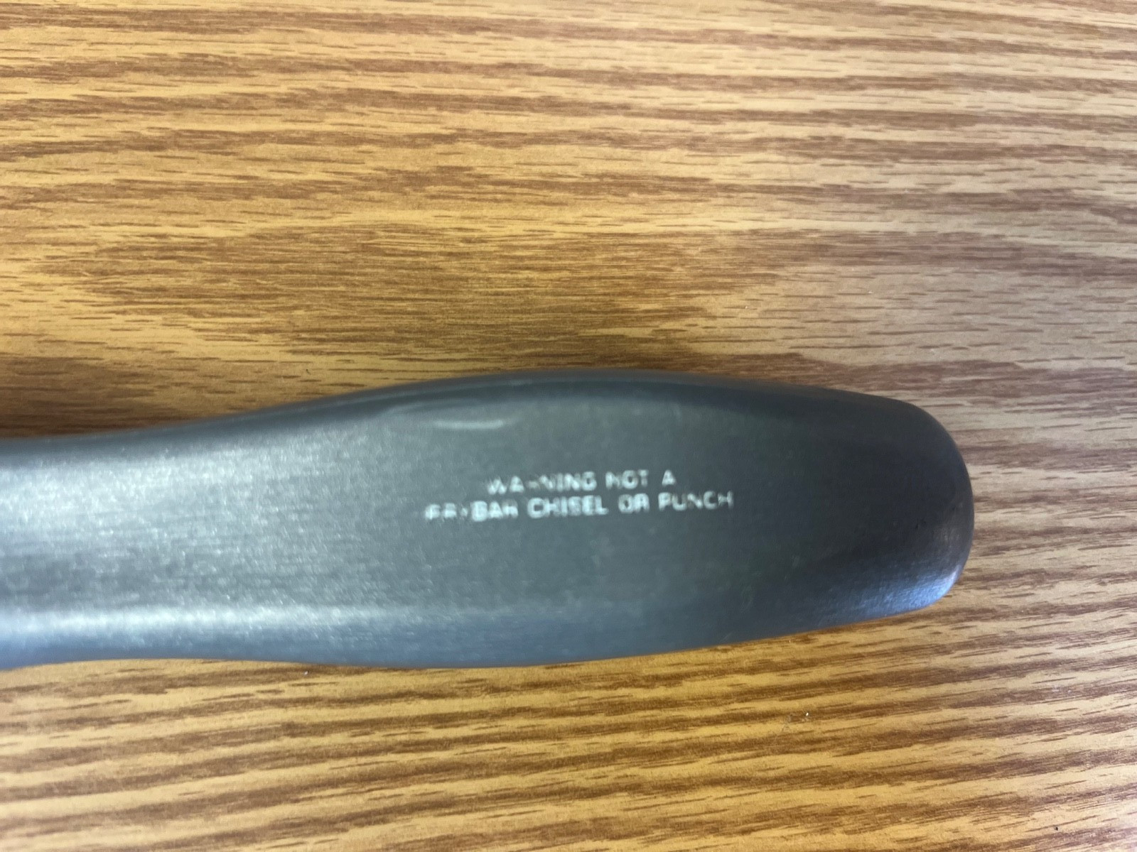 SNAP ON = SDD8A – GRAY HANDLE FLAT/SLOTTED SCREWDRIVER – 13.5″ LONT – LOC#235